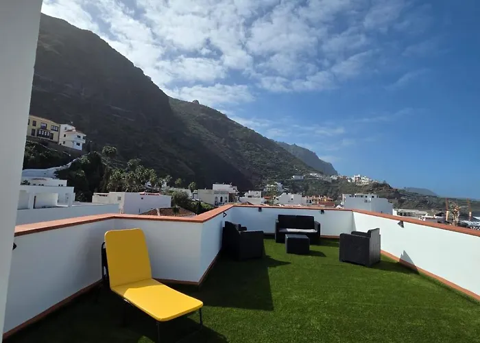 Gara Atico Vv Garachico (Tenerife)